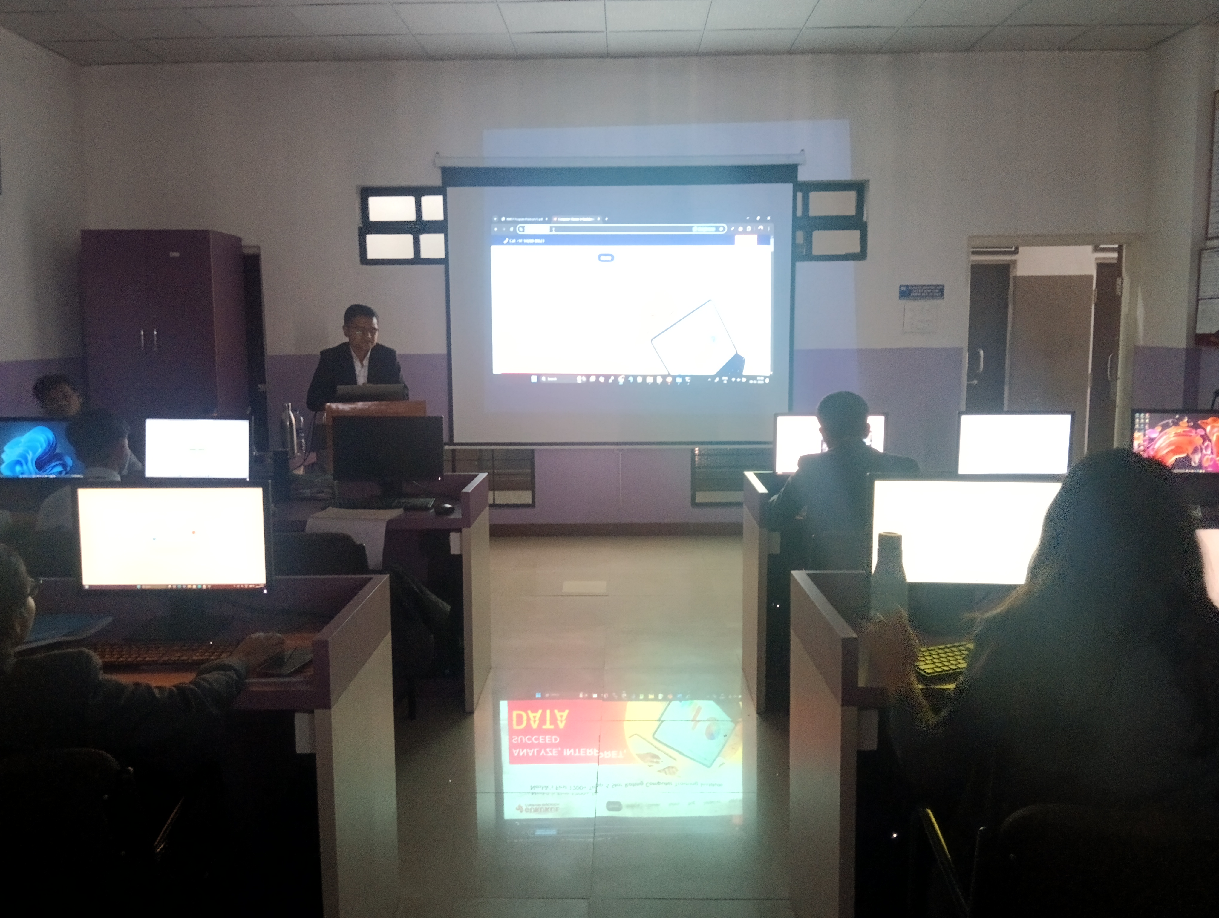 College Workshop & Seminar