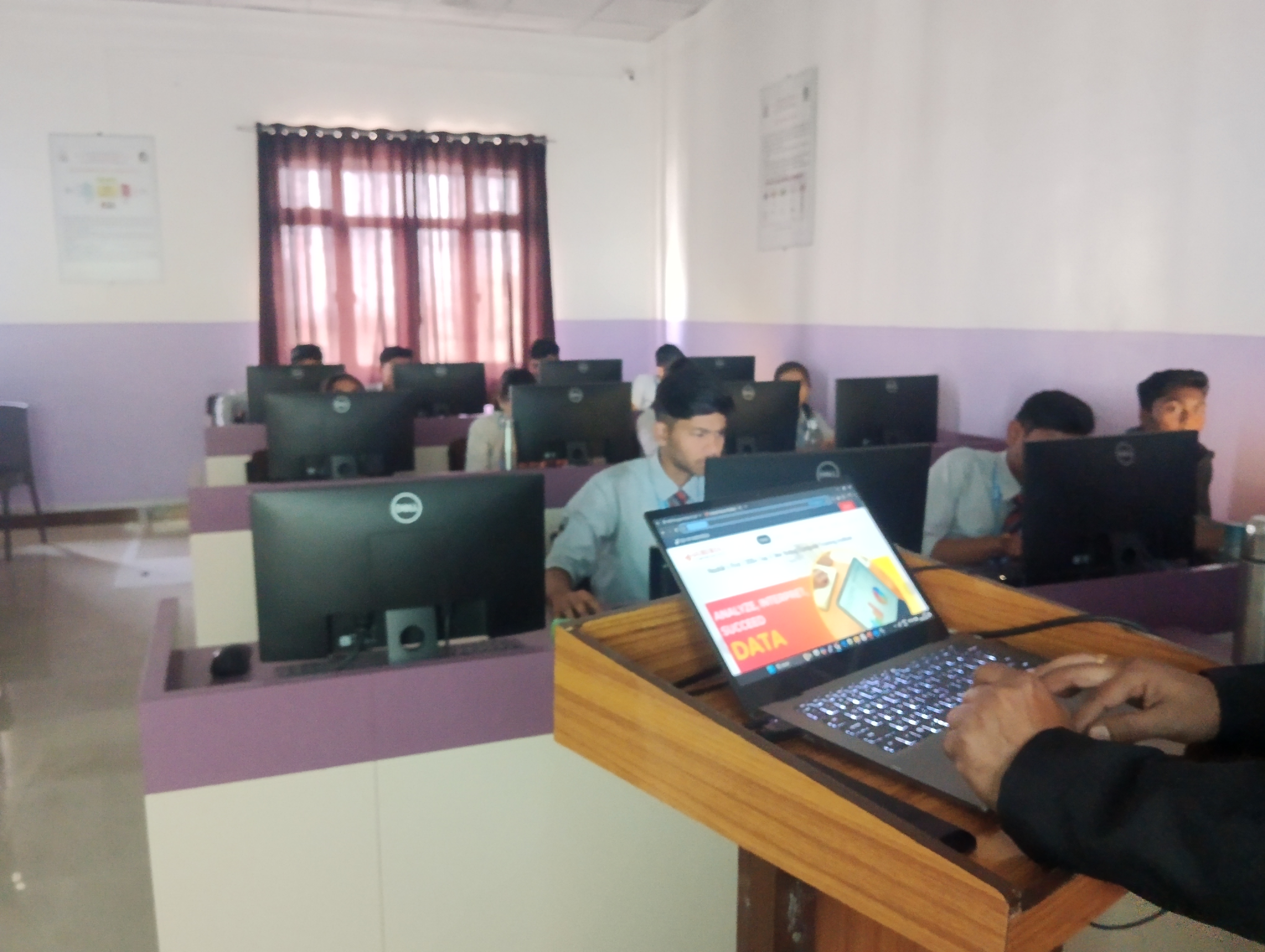 College Workshop & Seminar