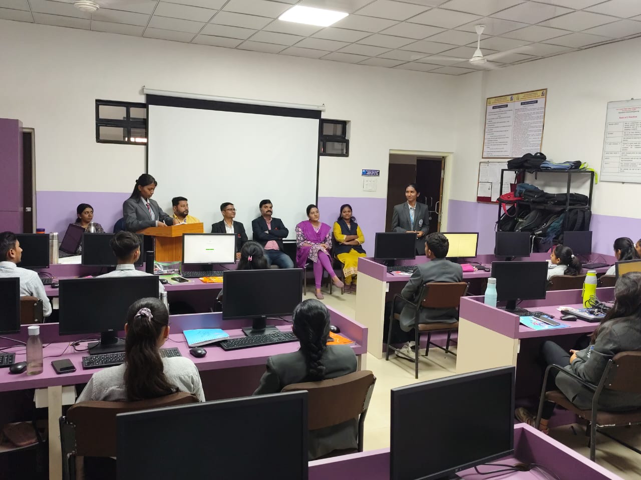 College Workshop & Seminar