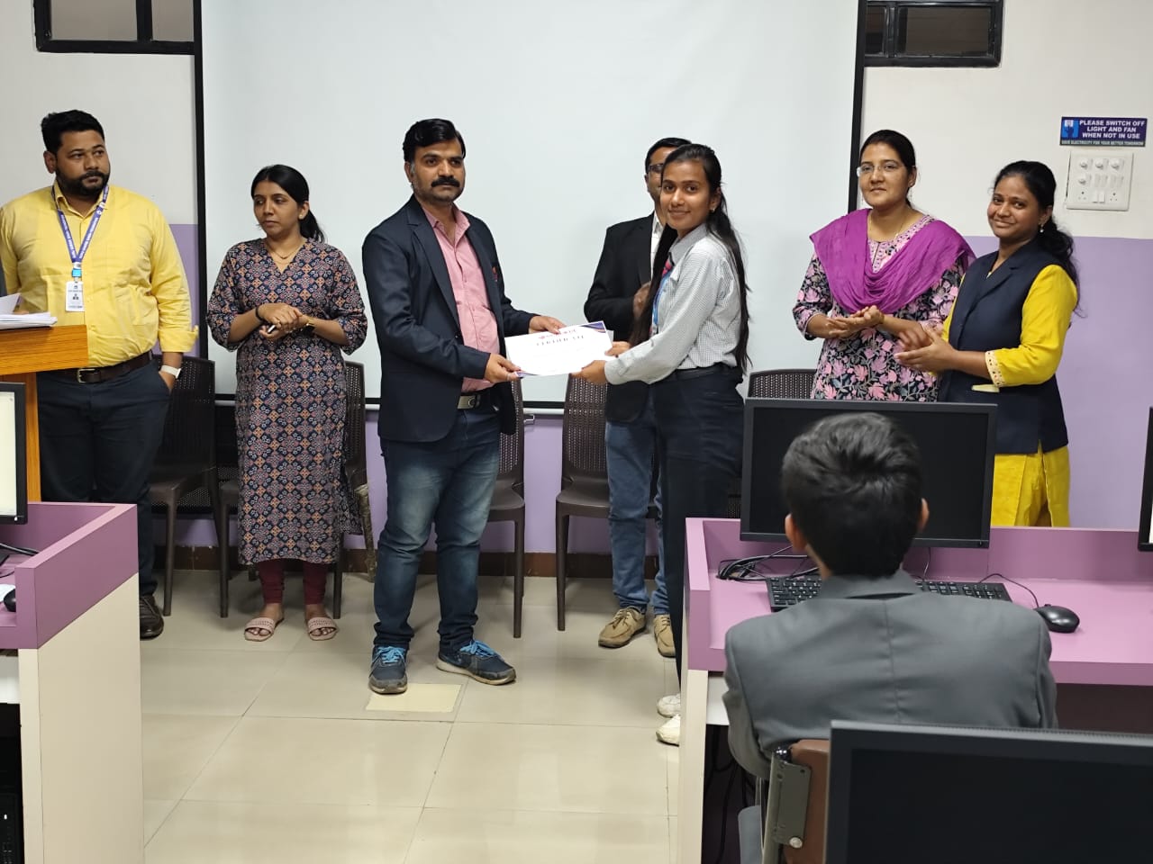 Award & Certificate Ceremony